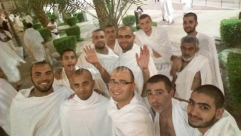 بالصور: معتمرو مدينة يافا يصلون مكة المكرّمة وينهون أداء عمرة رمضان